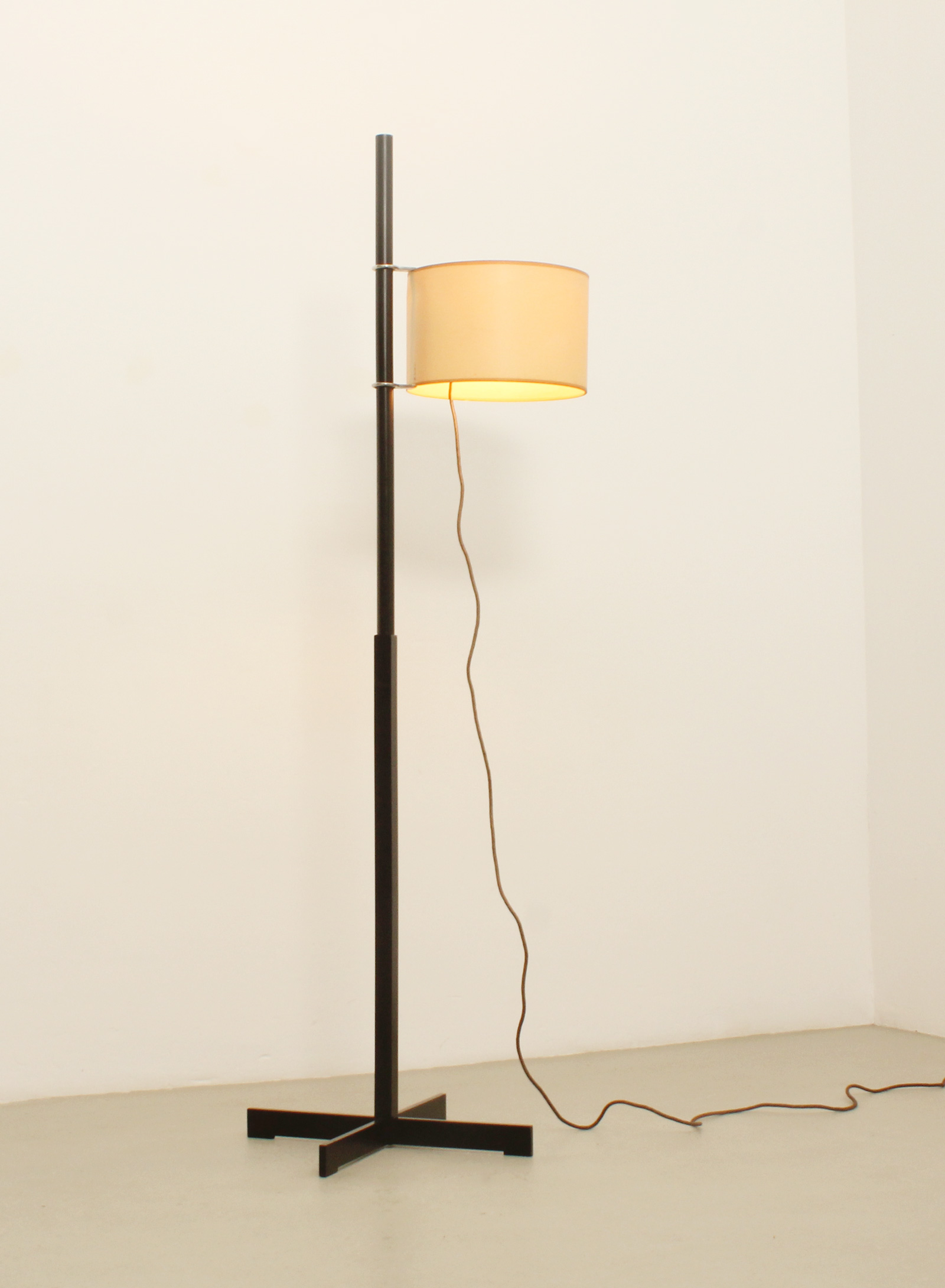 TMM Table Lamp